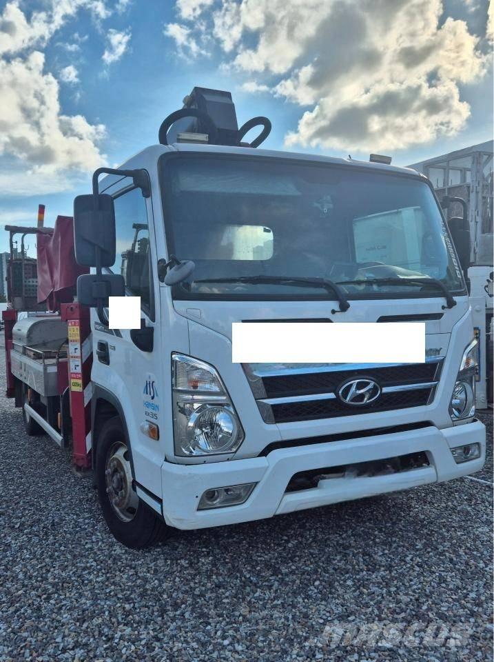 Hansin HS300 Truck mounted aerial platforms