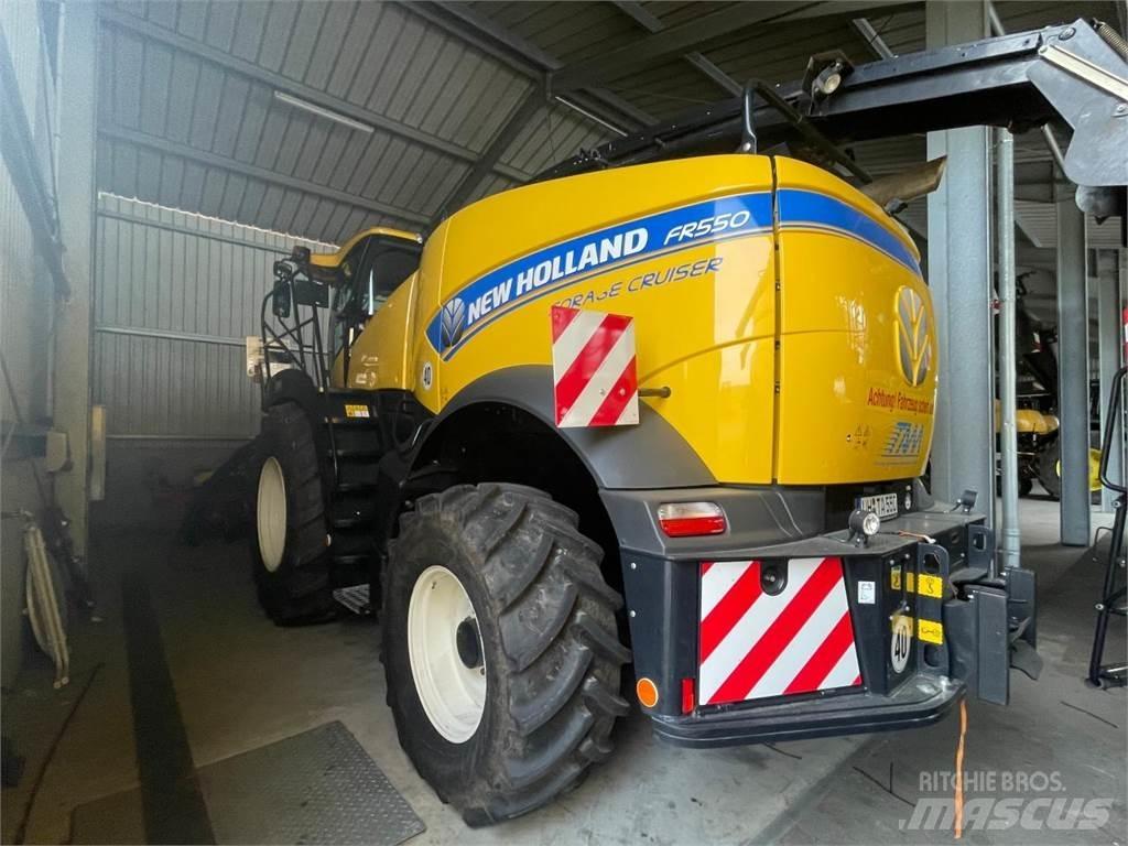 New Holland FR550 Self-propelled foragers