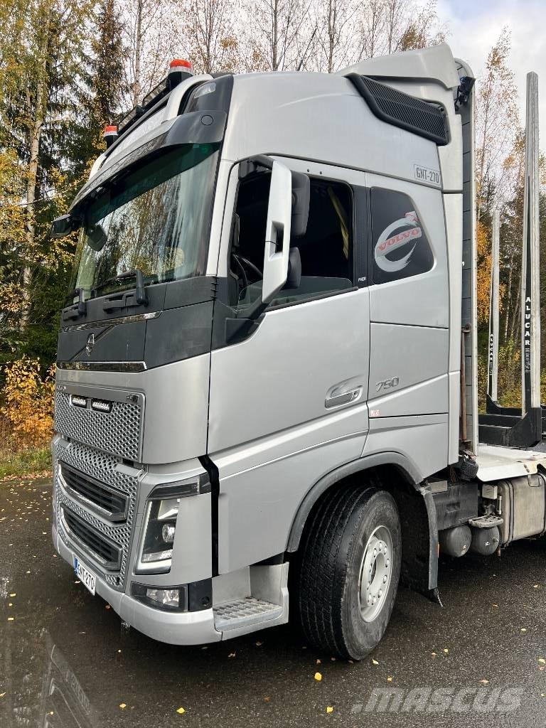 Volvo FH 16 750 Timber trucks