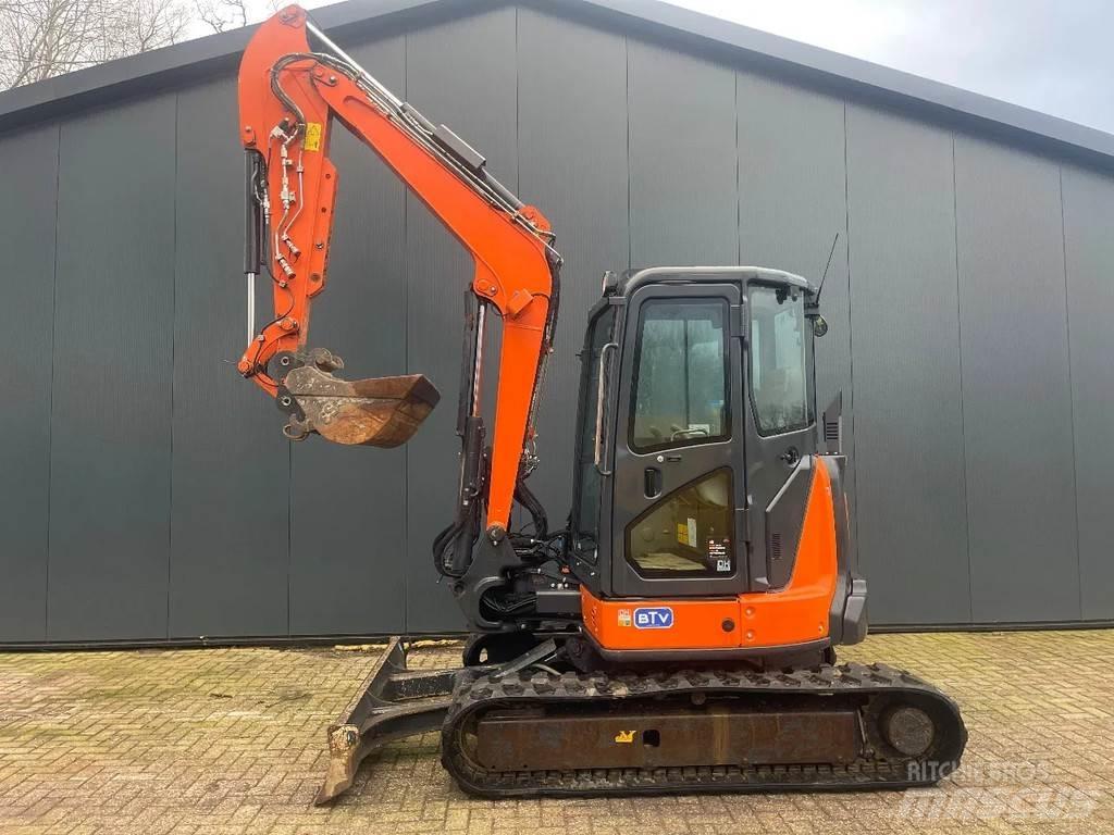 Hitachi U55-5a Mini excavators < 7t