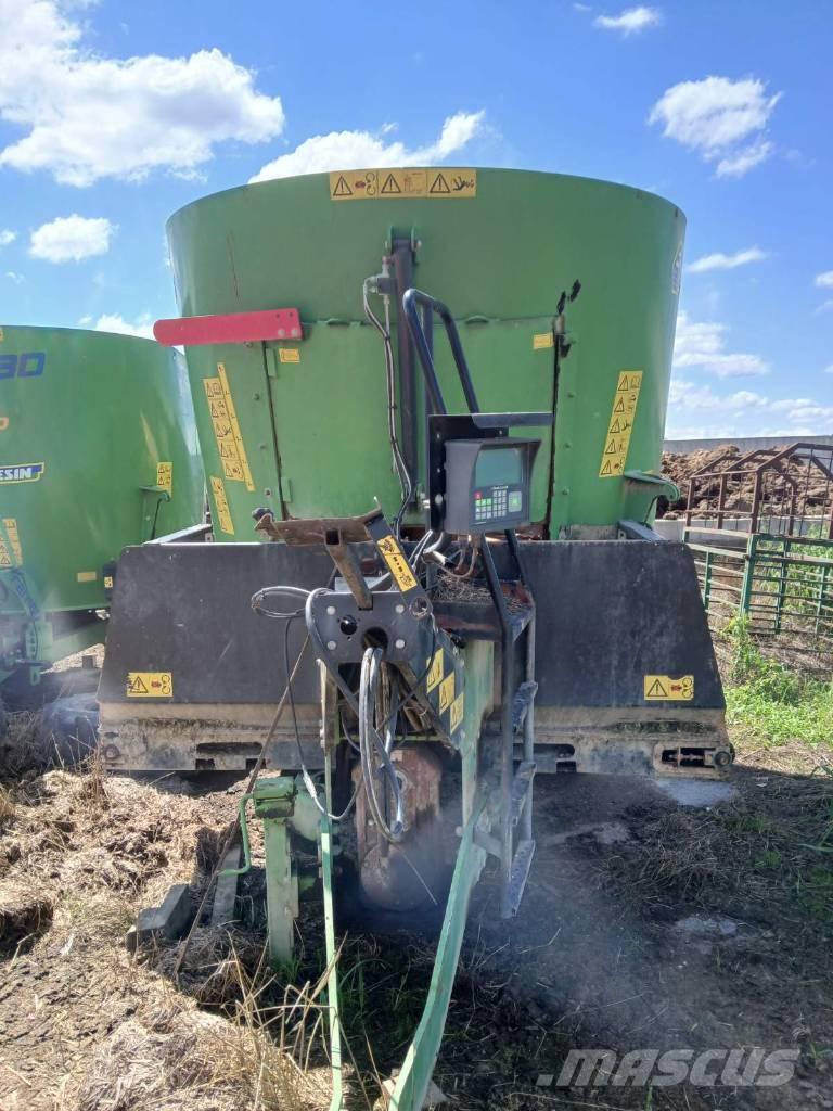 Faresin Magnum 1100 Animal feeders