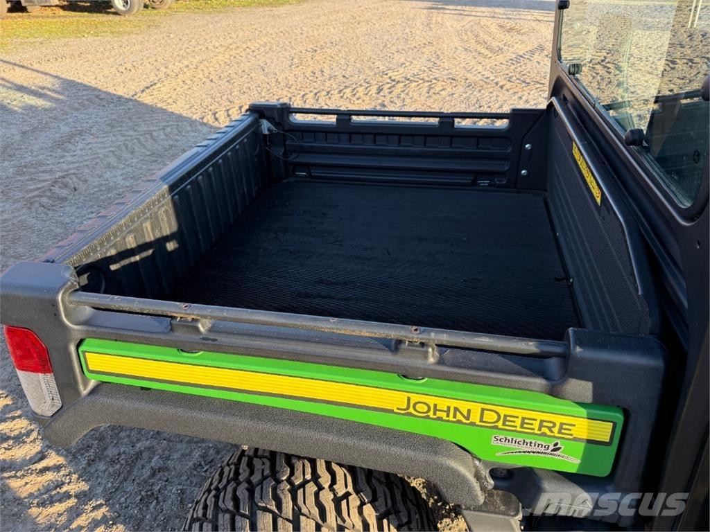 John Deere 835M Other farming machines