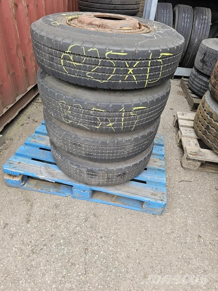 Pirelli 825X15 Other components