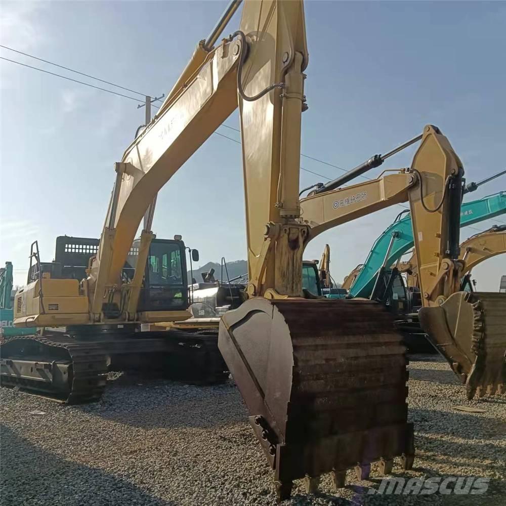 Komatsu PC450-8 Crawler excavators
