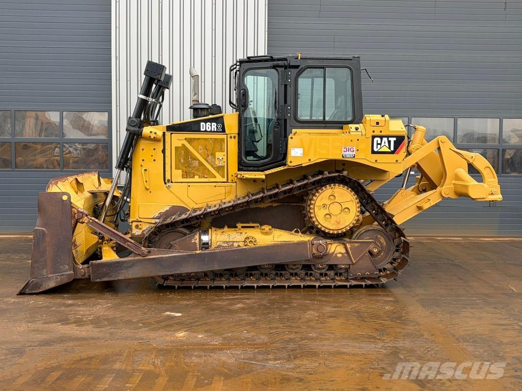 CAT D6R2 Crawler dozers