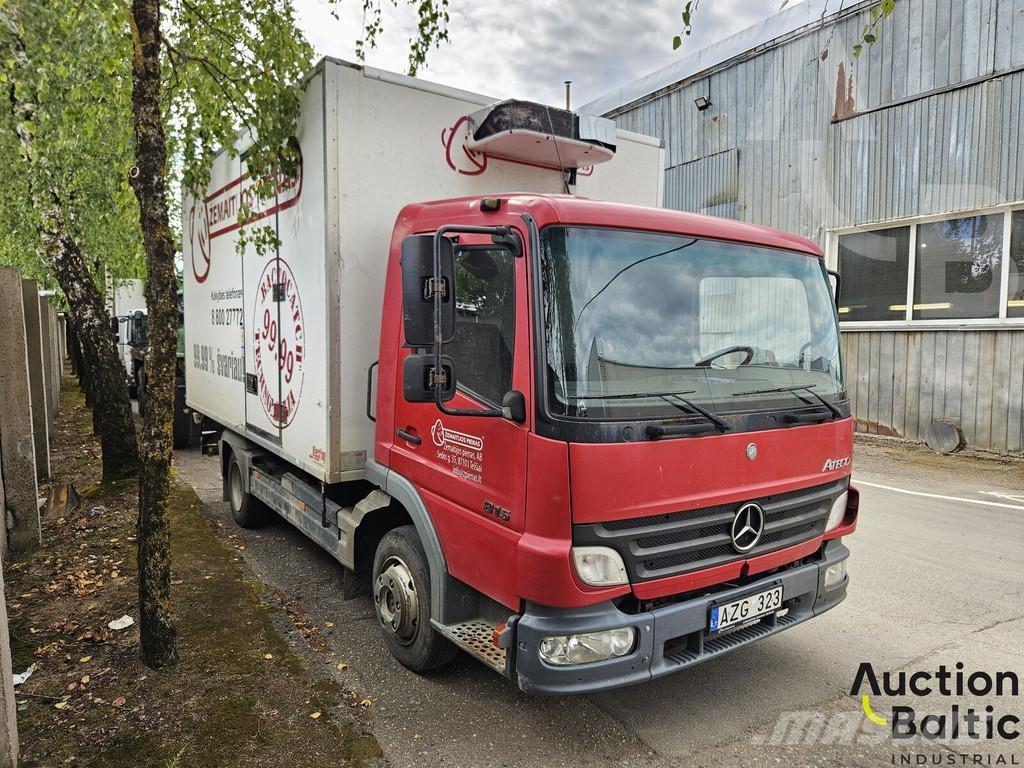 Mercedes-Benz 815 Temperature controlled trucks
