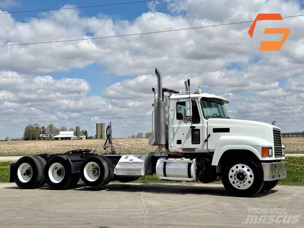 Mack CH 613 Truck Tractor Units