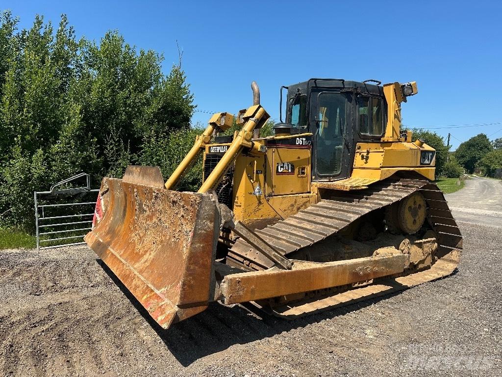 CAT D 6 T LGP Crawler dozers