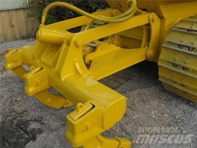 Komatsu D 65 EX Crawler dozers
