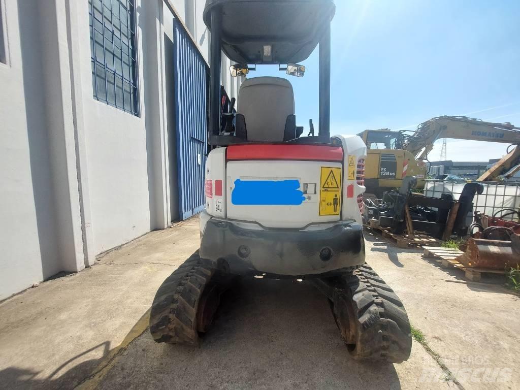Komatsu PC27R-2 Mini excavators < 7t