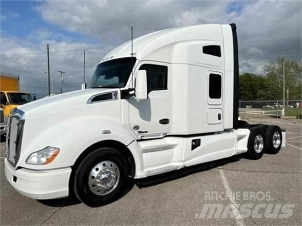 Kenworth T680 Truck Tractor Units