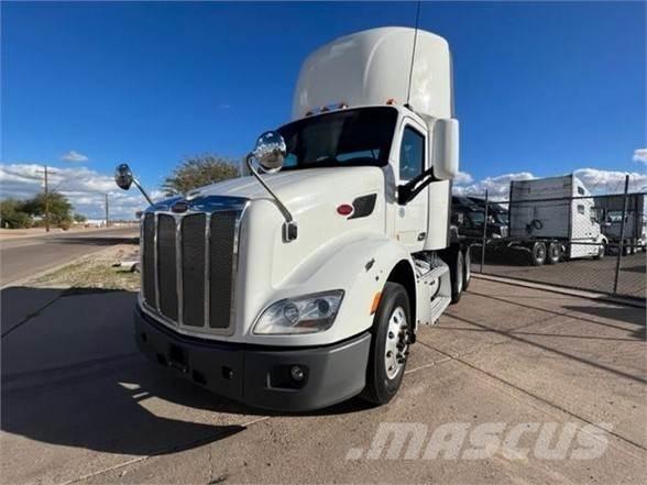 Peterbilt 579 Truck Tractor Units
