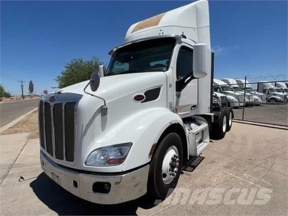 Peterbilt 579 Truck Tractor Units