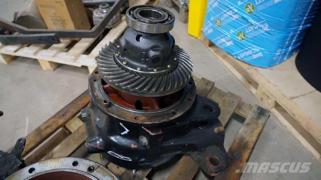 CASE CS 86 Bromshus Brakes