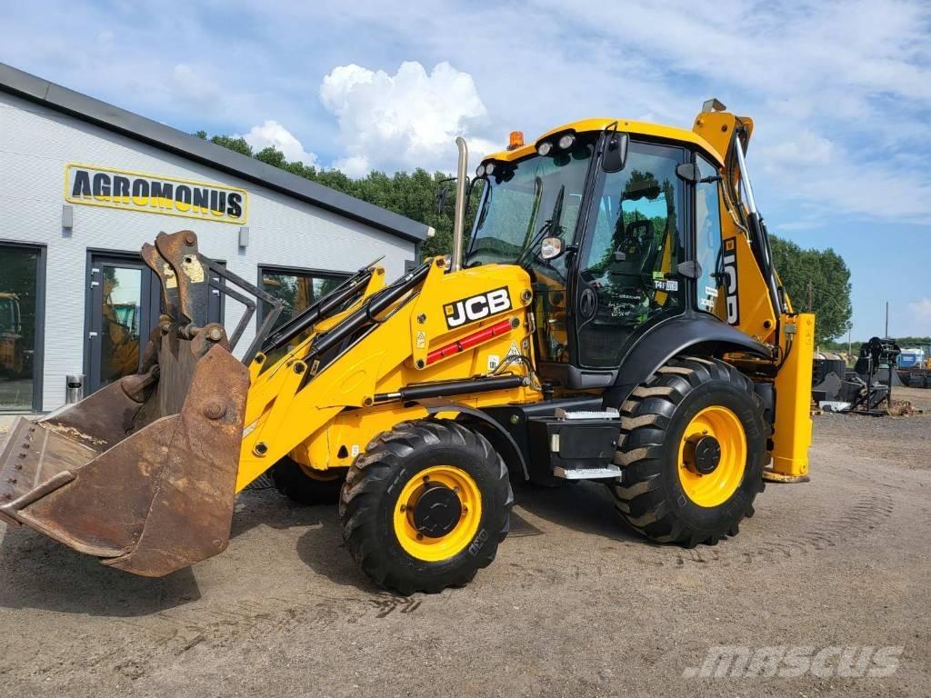 JCB 3 CX TLB's