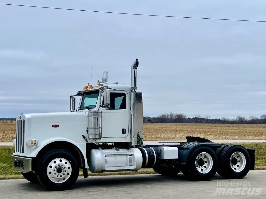 Peterbilt 389 Truck Tractor Units