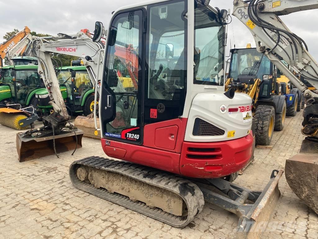 Takeuchi TB 240 Mini excavators < 7t