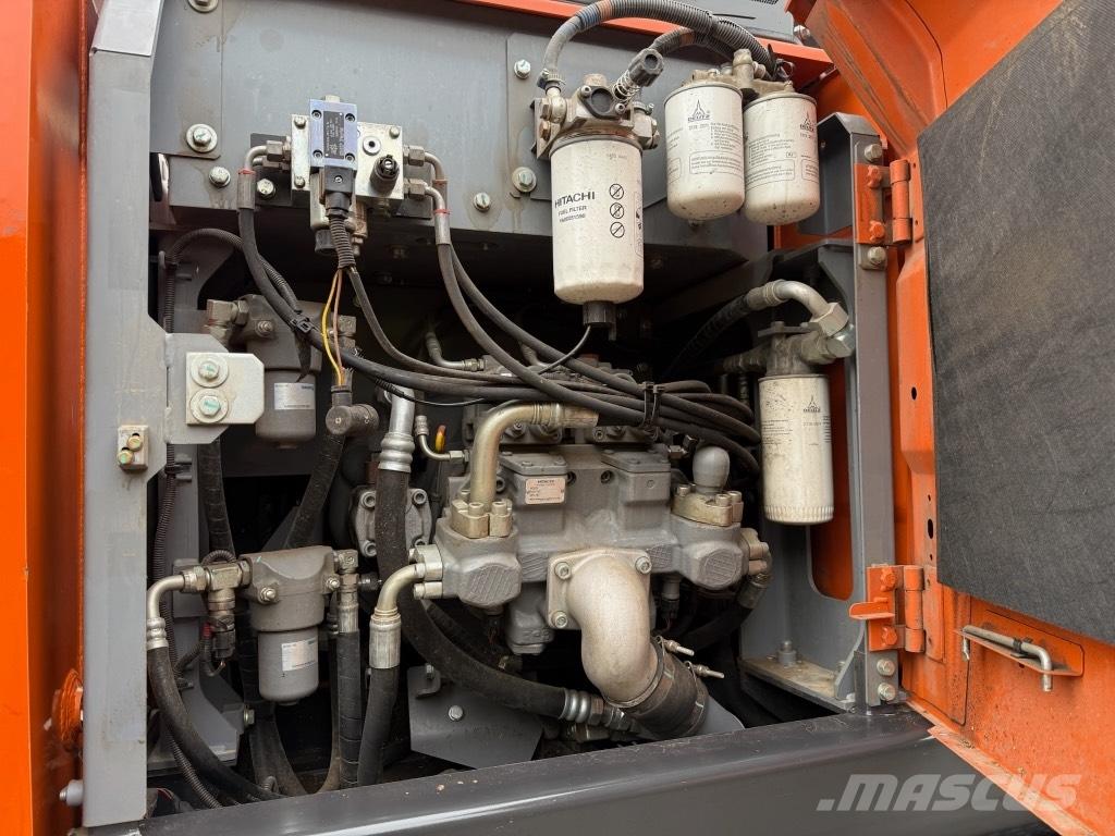 Hitachi ZX 140 W-6 Wheeled excavators