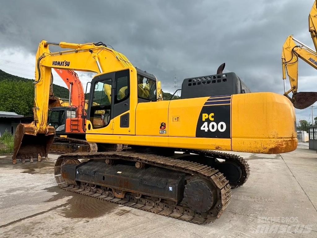 Komatsu PC 400-8 Crawler excavators