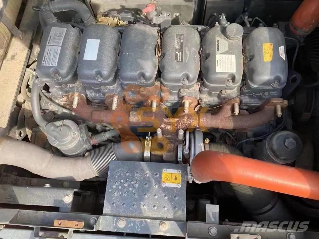 Doosan DX530 LC Crawler excavators