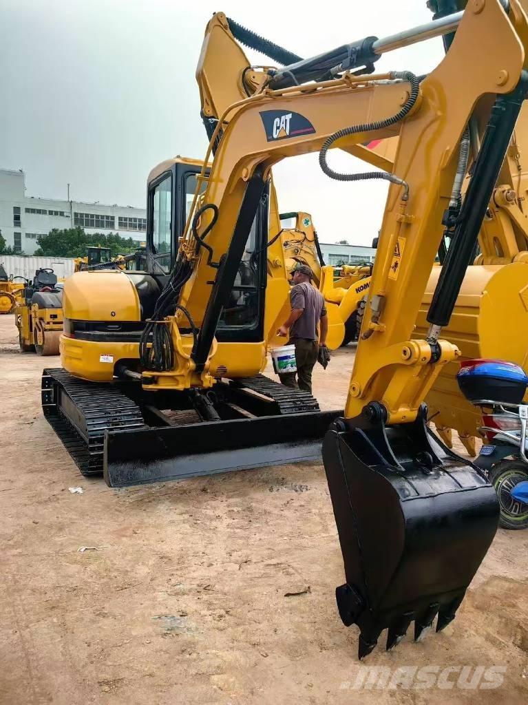 CAT 304 CR Mini excavators < 7t