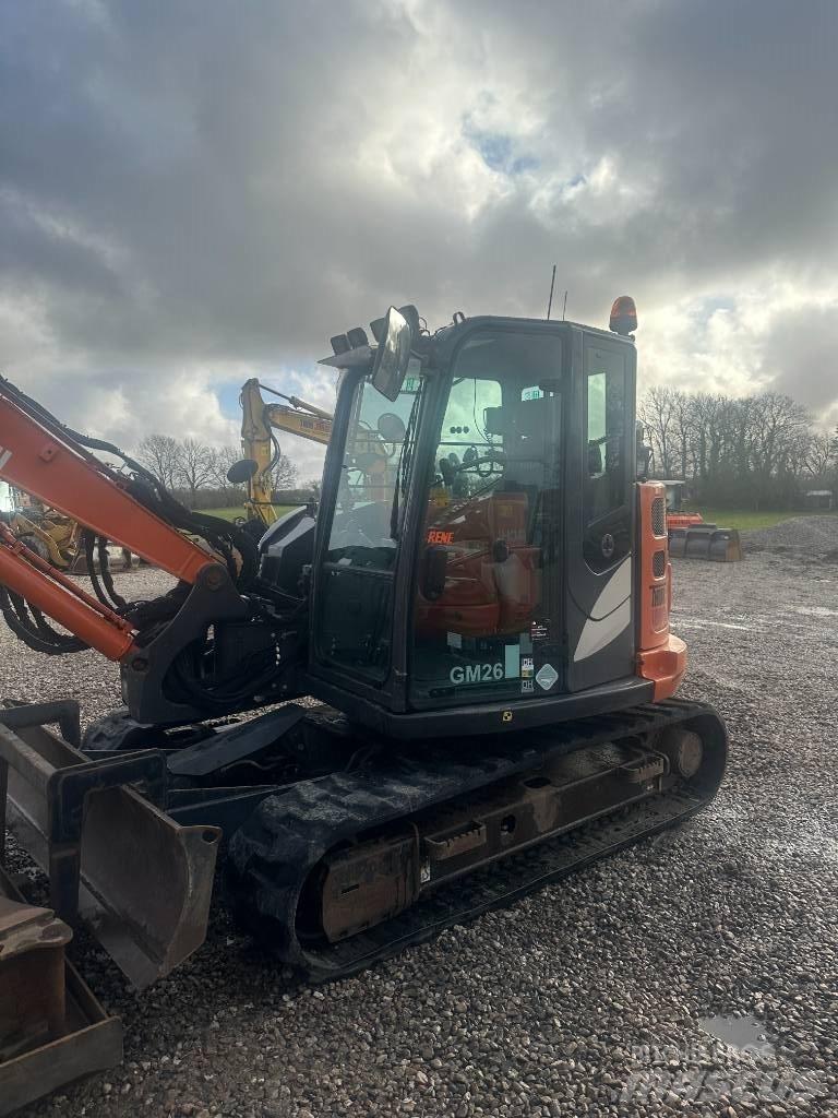 Hitachi ZX 85 USB-6 Midi excavators  7t - 12t