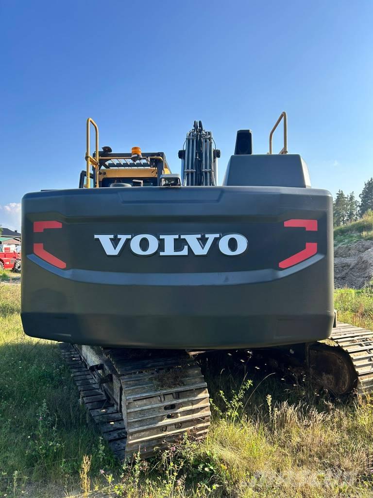 Volvo EC 220 E Crawler excavators