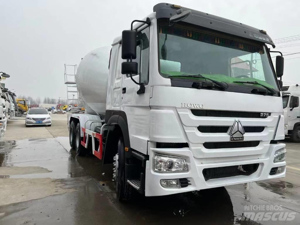 Howo 375 Water tankers
