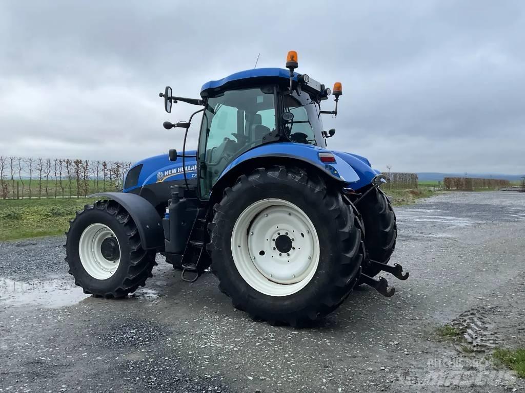 New Holland T 7.210 Tractors