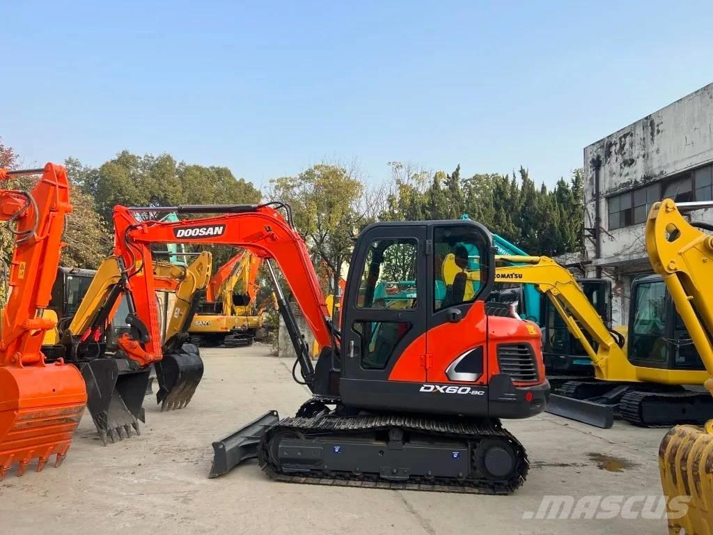 Doosan DX 60-9C Mini excavators < 7t