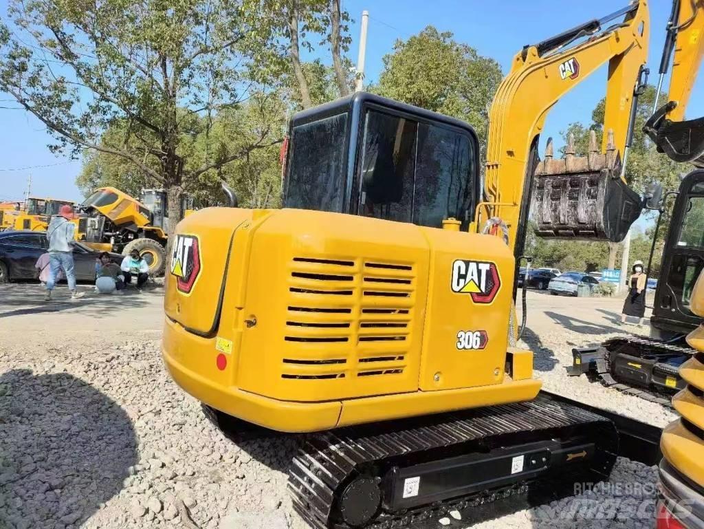 CAT 306 Mini excavators < 7t