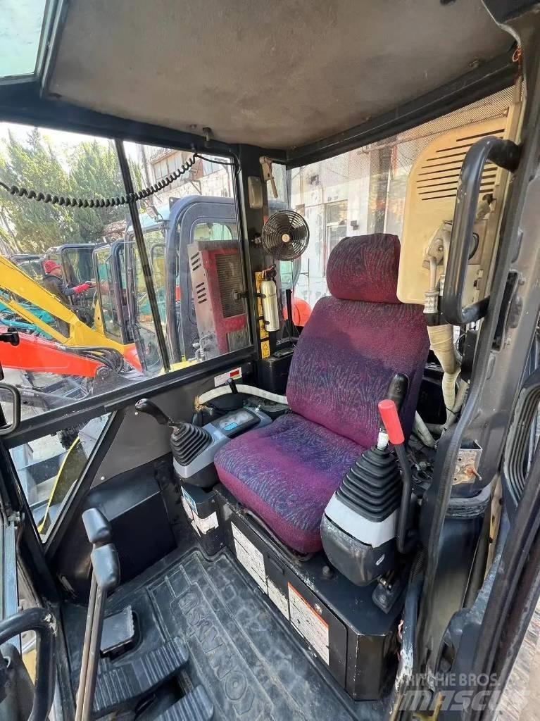 Komatsu PC 40 MR Mini excavators < 7t