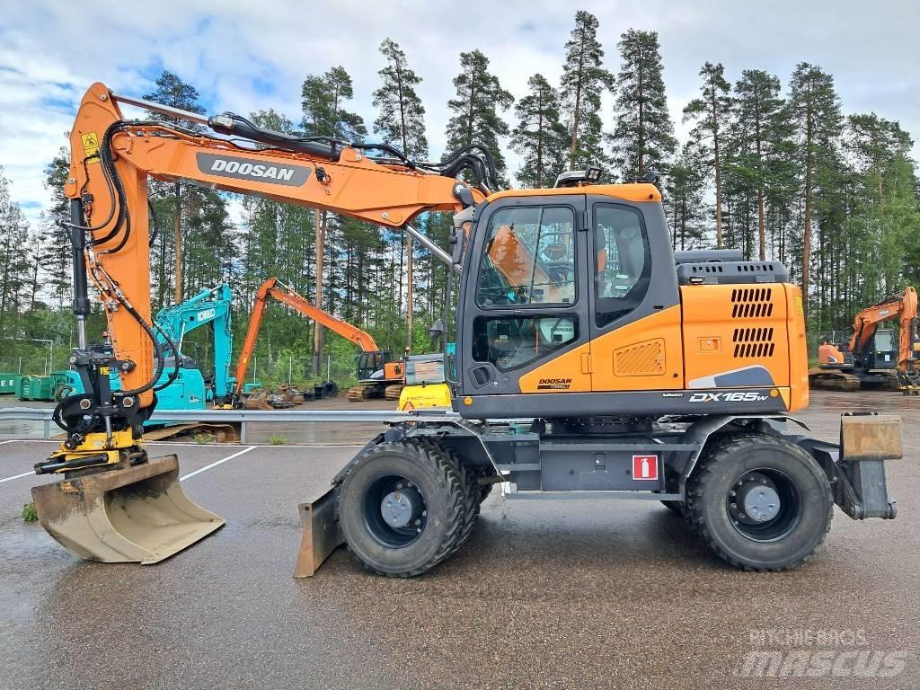 Doosan DX 165 W-5 Wheeled excavators