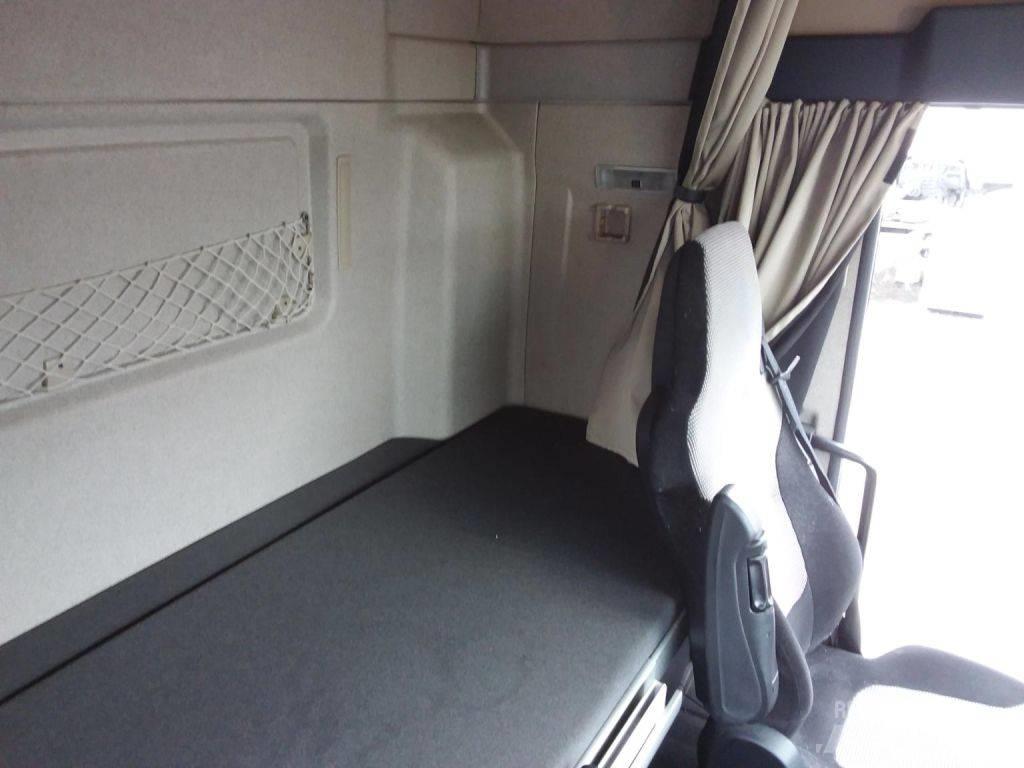 MAN TGX 18.460 XLX Truck Tractor Units