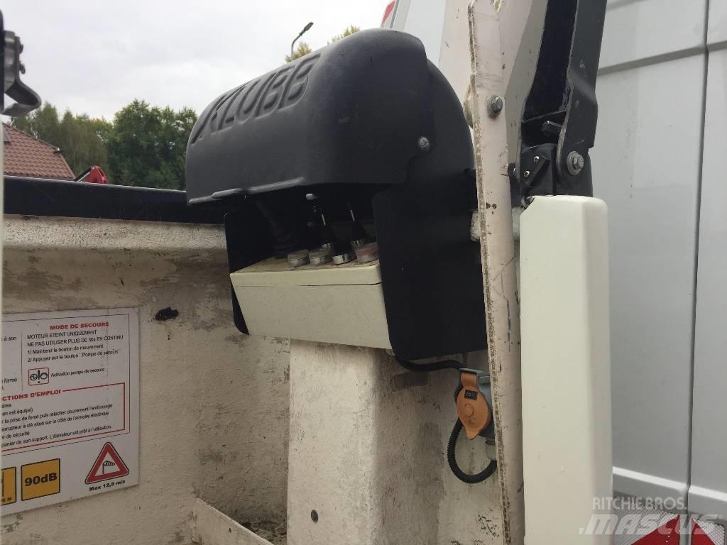Klubb K32 Truck mounted aerial platforms
