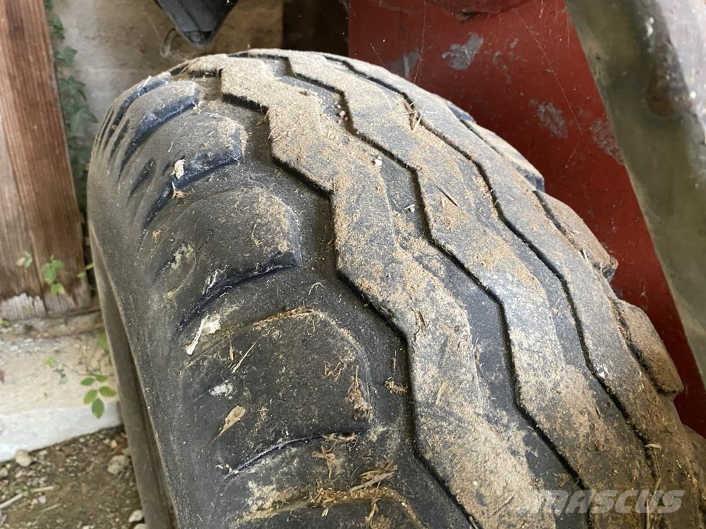 Kuhn FC303GL Mounted and trailed mowers