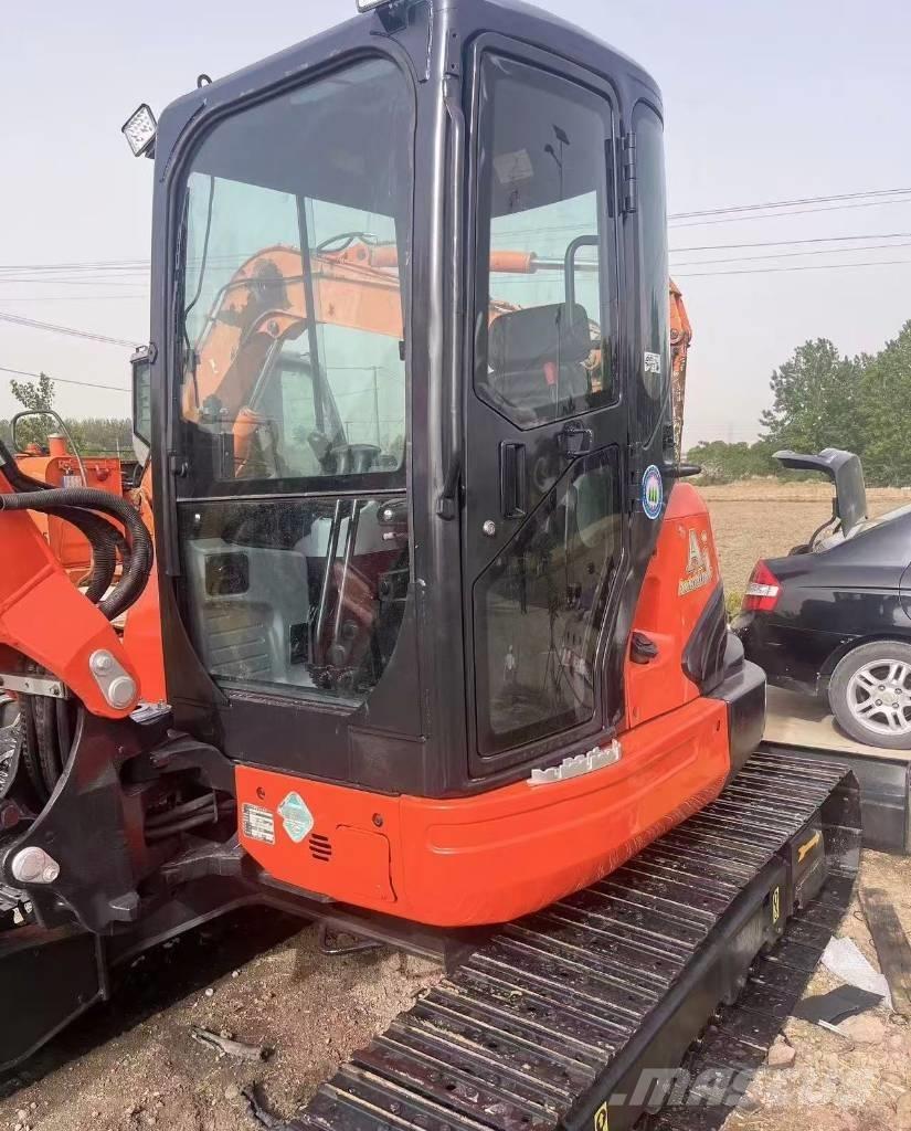Kubota 161 Crawler excavators