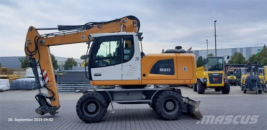 Liebherr A920 Wheeled excavators