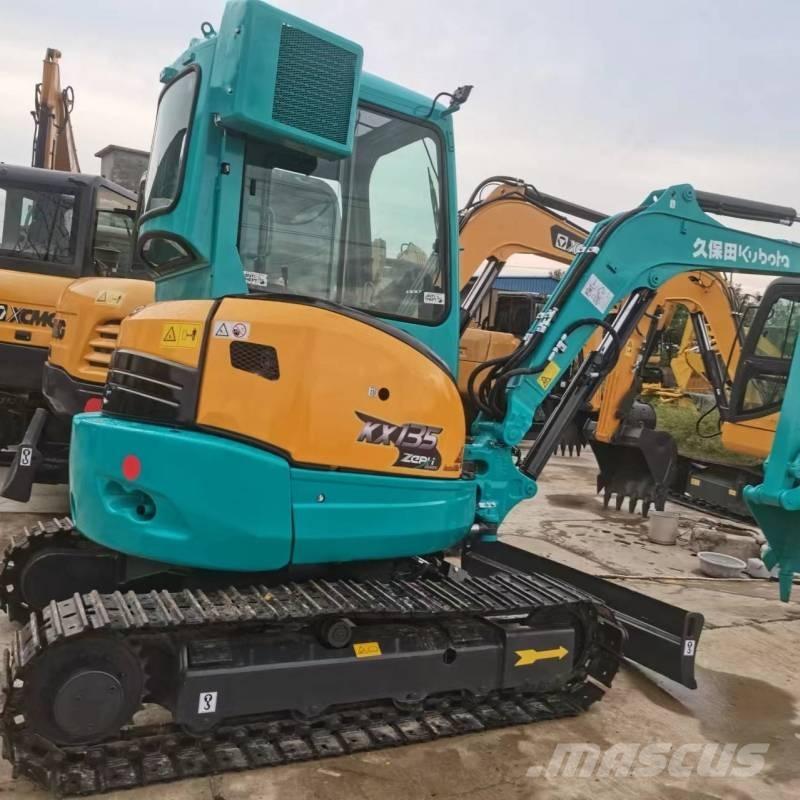 Kubota KX 135 Crawler excavators