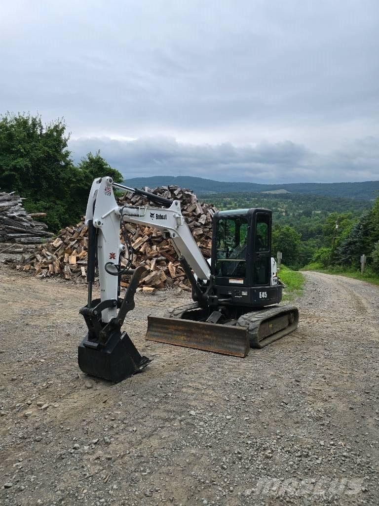 Bobcat E45 Mini excavators < 7t