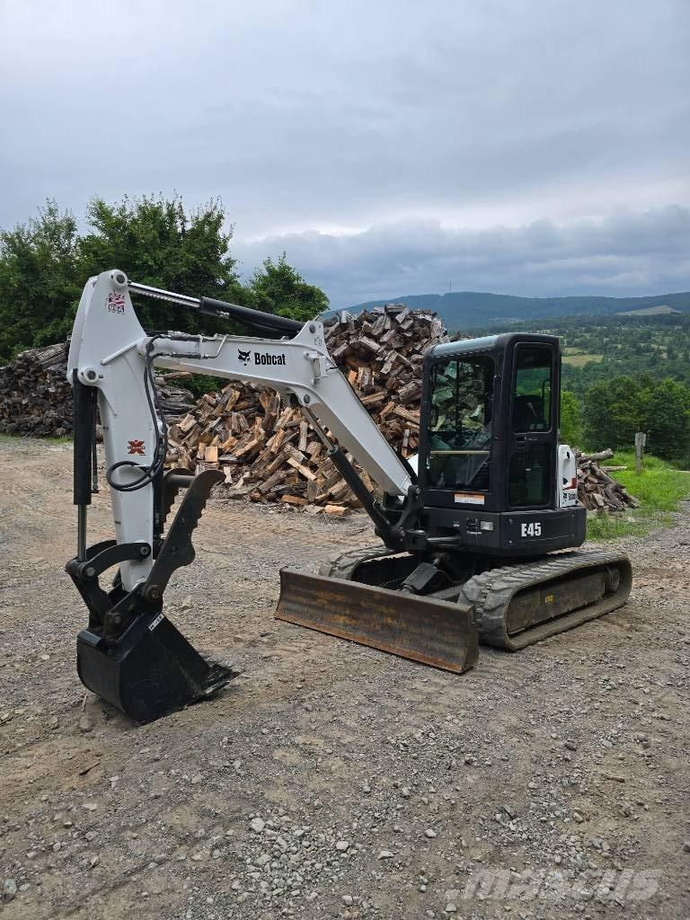 Bobcat E45 Mini excavators < 7t