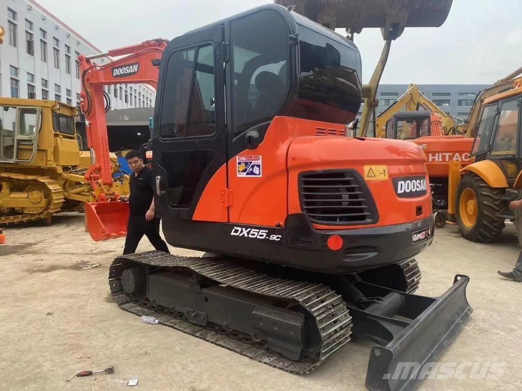 Doosan DX55-9C Mini excavators < 7t