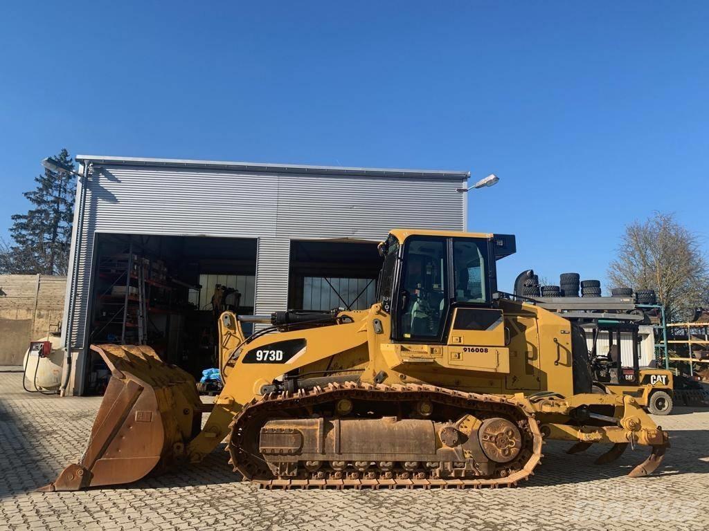 CAT 973 D Crawler FEL's