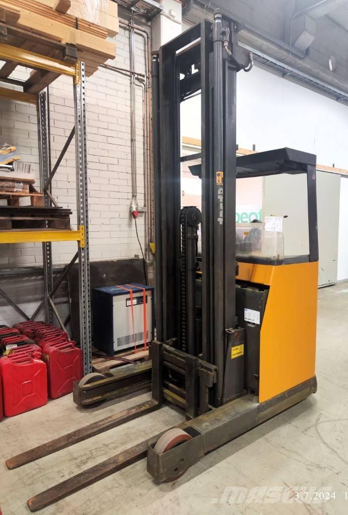 Atlet UNS 200 D Reach truck