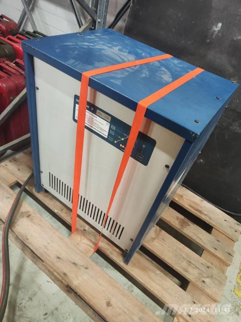 Atlet UNS 200 D Reach truck