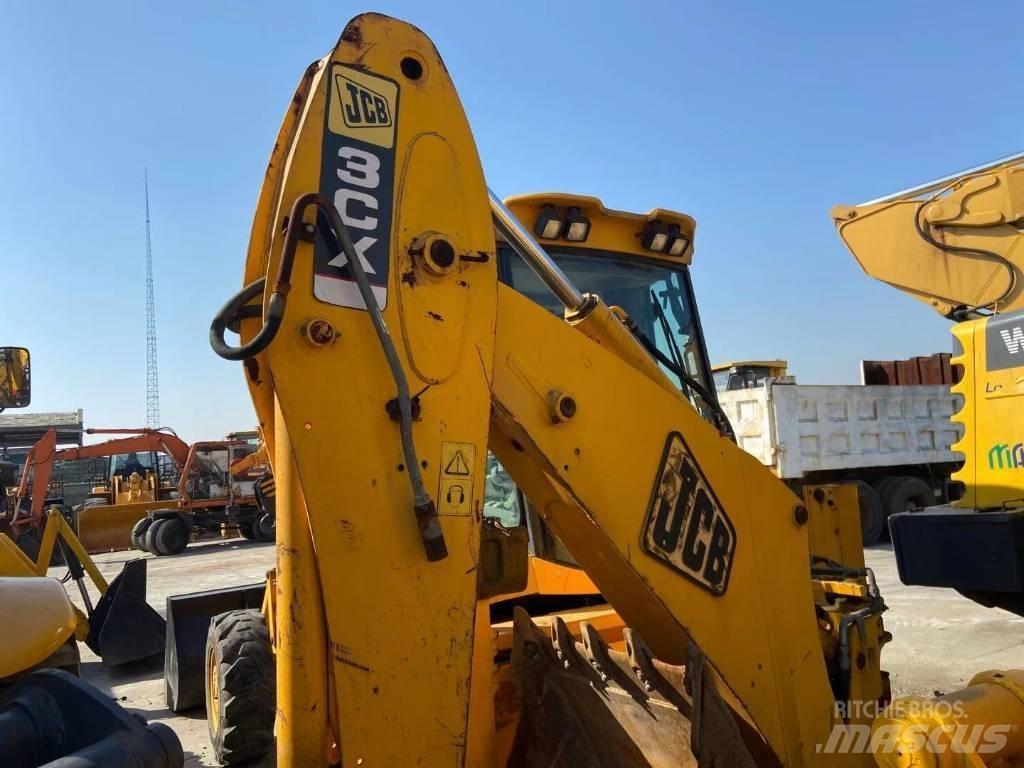 JCB 3 CX TLB's