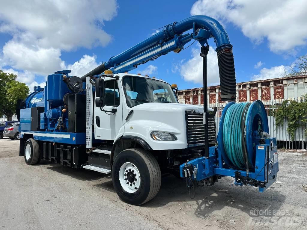 Freightliner M2 Sewage disposal Trucks