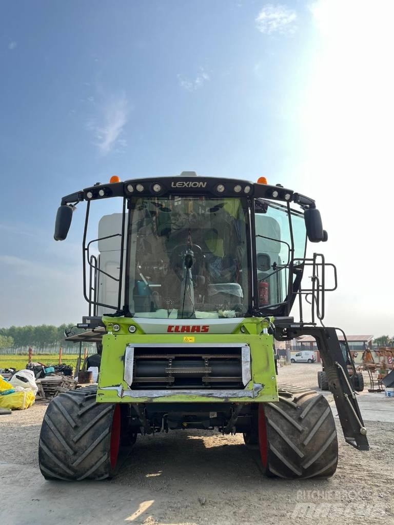 CLAAS LEXION 7600 TT Combine harvesters