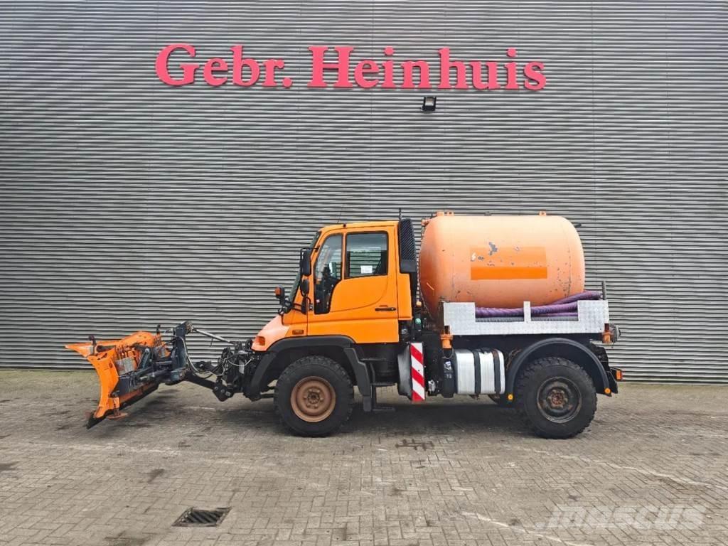 Unimog 405/10 Sewage disposal Trucks