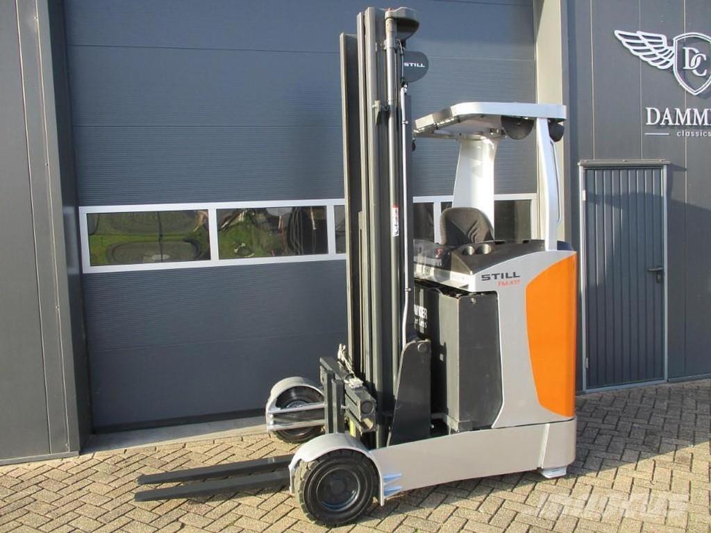 Still FM-X17 SE Reach truck